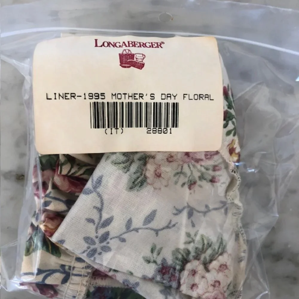 LONGABERGER Mother's Day Basket of Love Liner Protector 1995